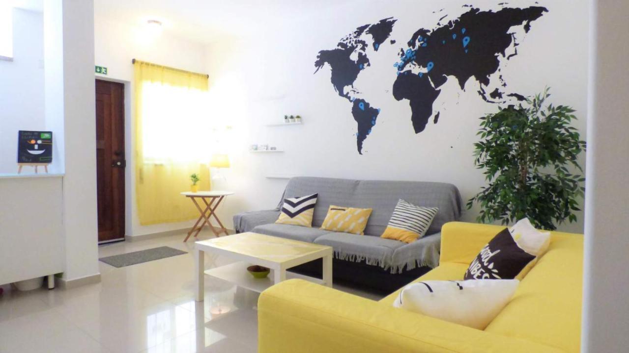 D Wan Guest House Peniche Kültér fotó