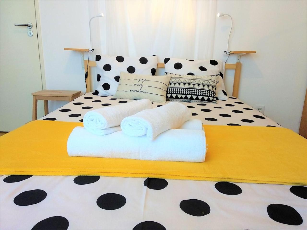 D Wan Guest House Peniche Kültér fotó